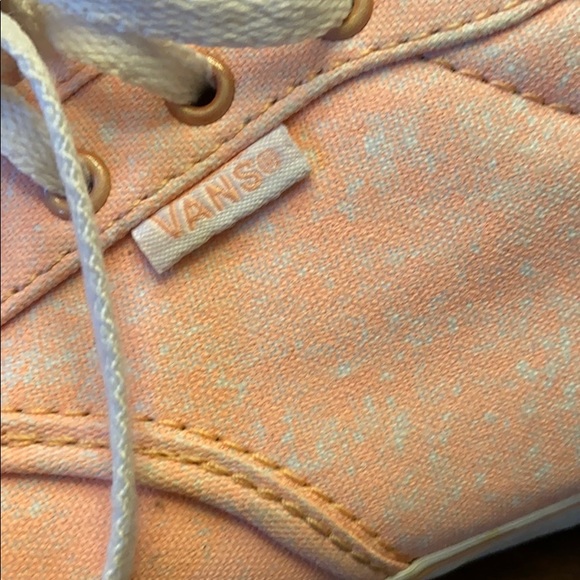 🎉 Almost new women’s van’s size 9.5 - Picture 3 of 8